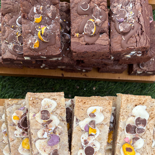 Mini Egg Blondie